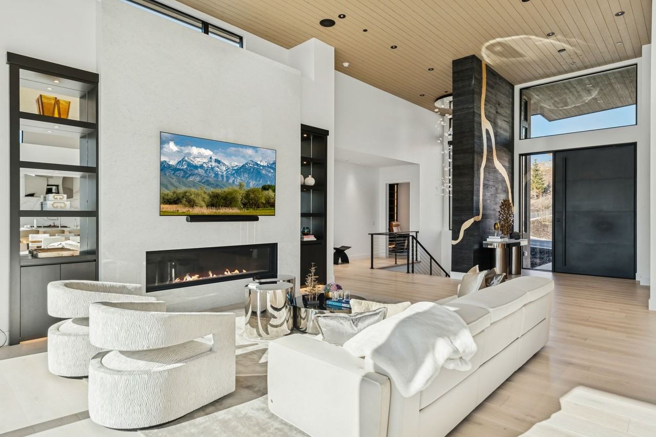 3404 Wapiti Canyon Road #NA - Photo 3 of 49