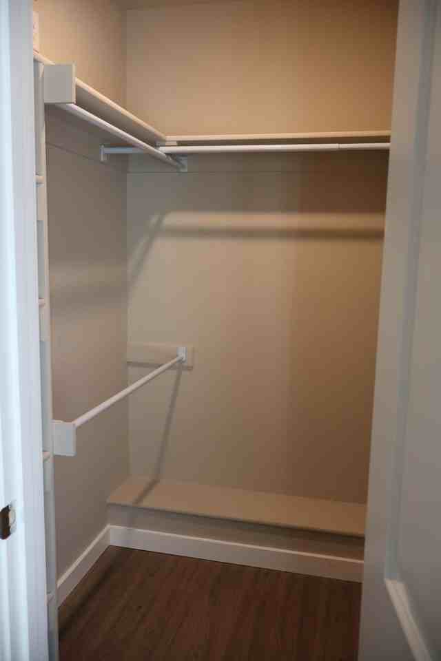 1322 Seals St #AB - Photo 6 of 16