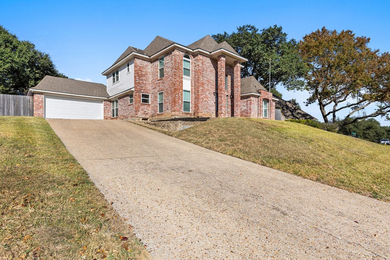 4209 Green Oak Drive #NA