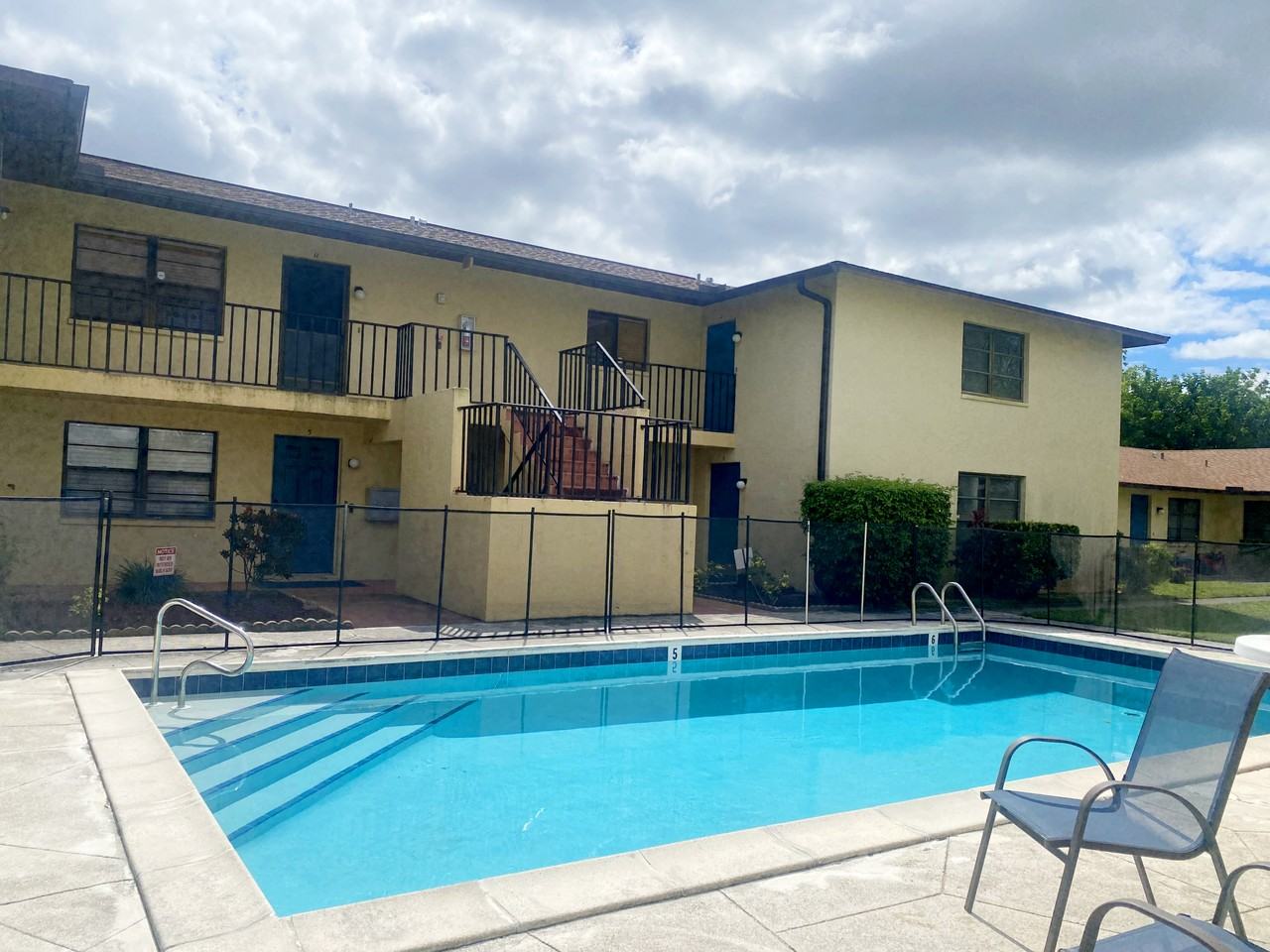 1104 Southeast 8th Street #12