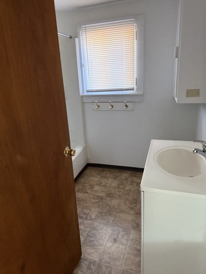 124 2nd Street #124 - Photo 4 of 9