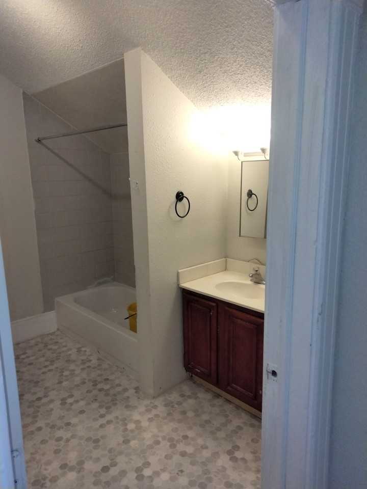 17 E 27th St #3 - Photo 4 of 14