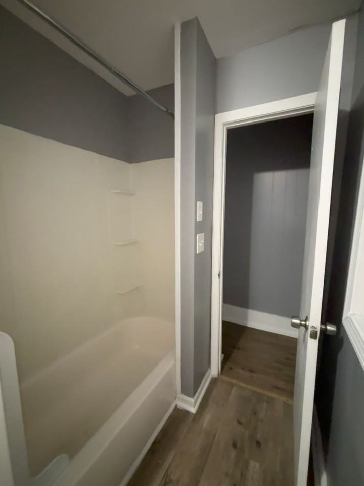 112 West St - Photo 7 of 12