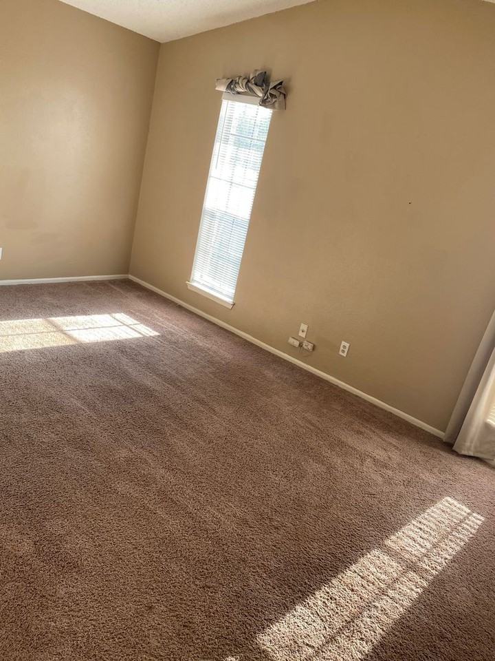 6114 Wilderock Dr - Photo 5 of 6