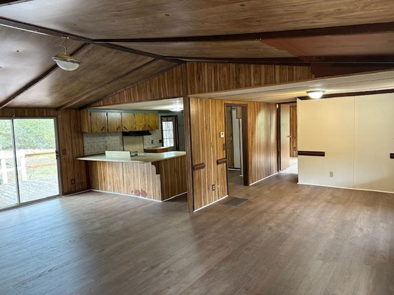 98 Alexander Road - Photo 4 of 5