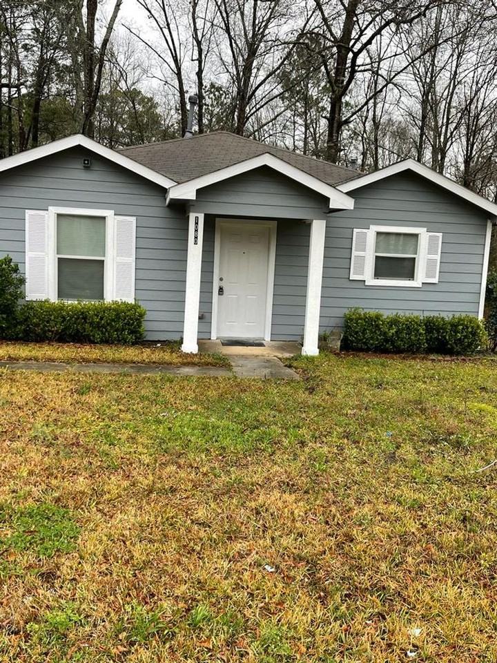 1080 Hulett Dr - Photo 4 of 8