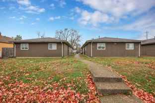 2460-2462 Hiawatha St - Photo 1 of 1