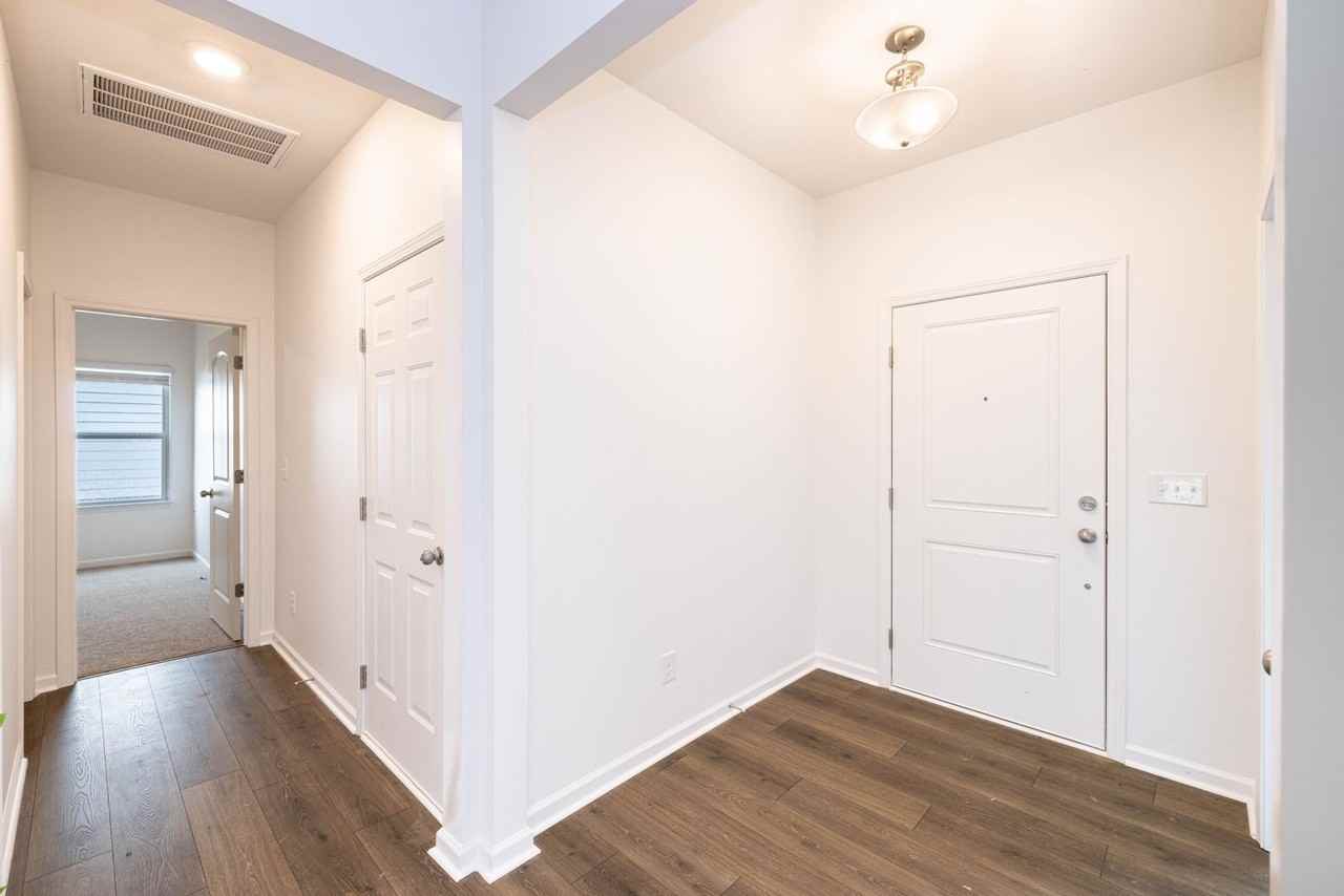 3014 Apple Creek Ct - Photo 5 of 20