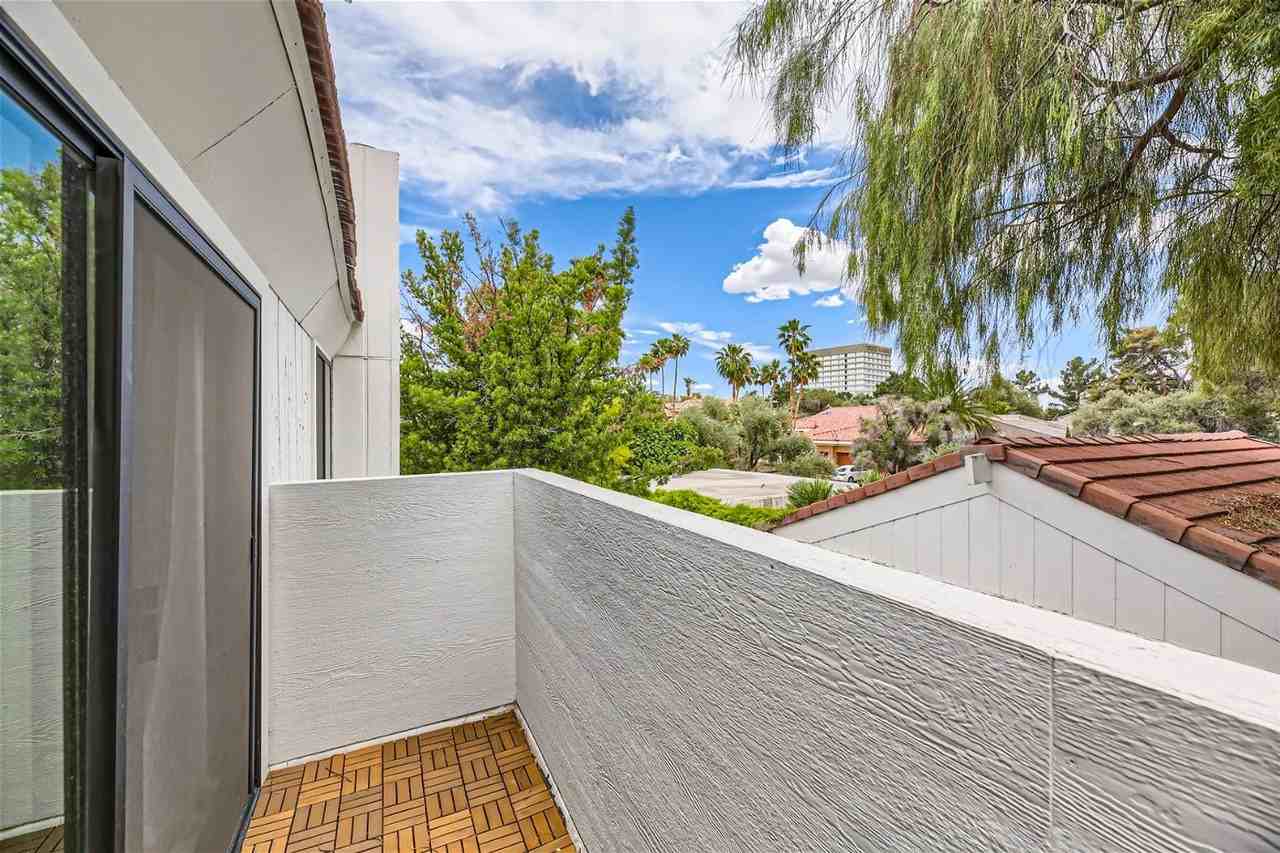 3149 Bel Air Dr - Photo 5 of 21