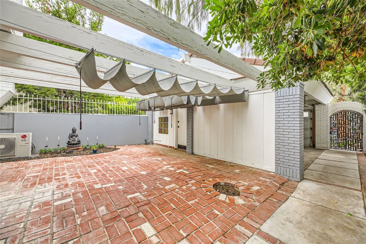 3149 Bel Air Dr - Photo 6 of 21