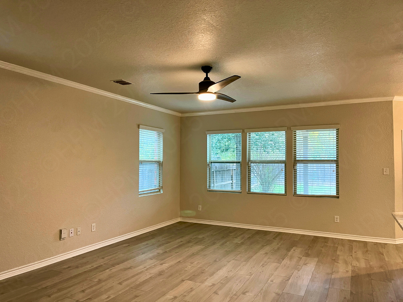 2127 Muuga Manor - Photo 5 of 22