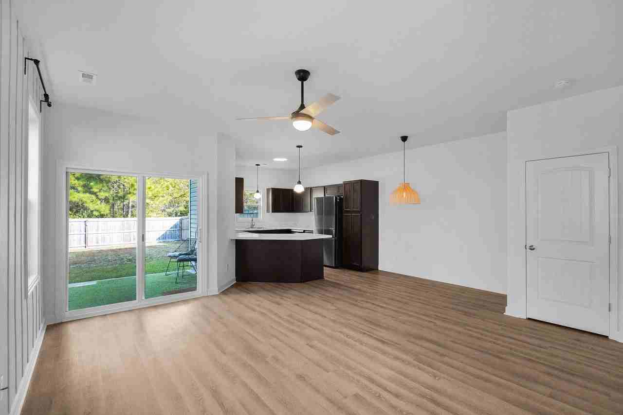 502 Shallotte Ln - Photo 5 of 24