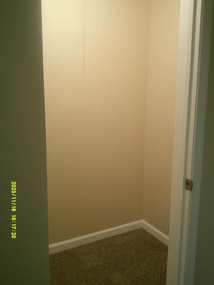 2415 Rinconada Drive - Photo 3 of 12