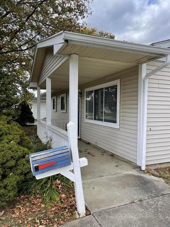 7362 Sabre Ave - Photo 2 of 18