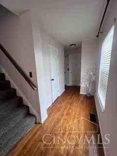 8140 Wells Xing - Photo 2 of 8