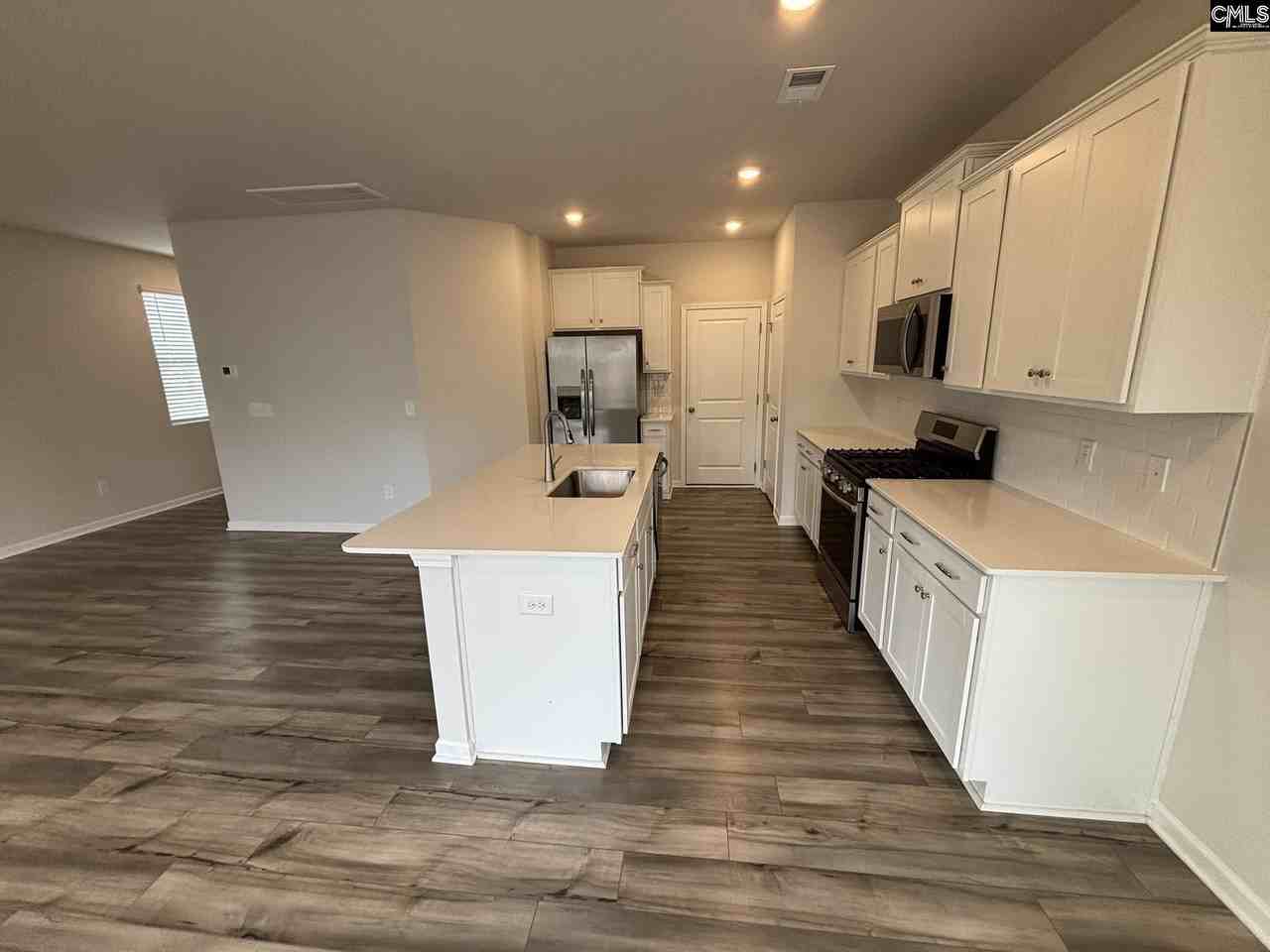 520 Richmond Rd - Photo 6 of 29