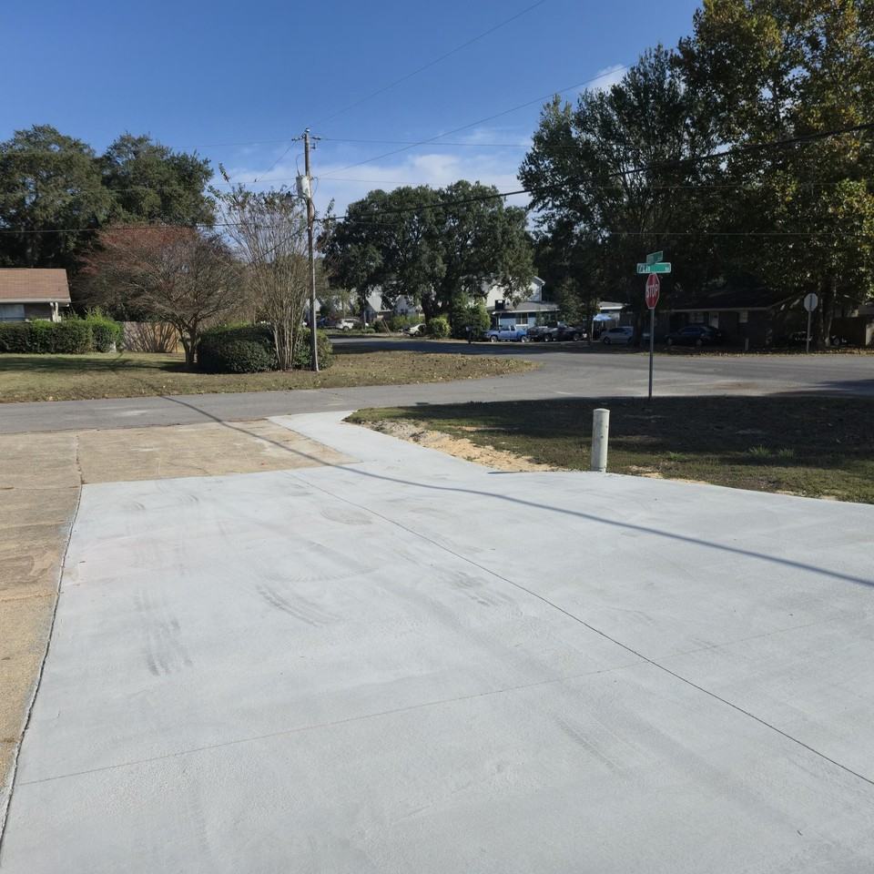 75 7th Ave - Photo 3 of 33