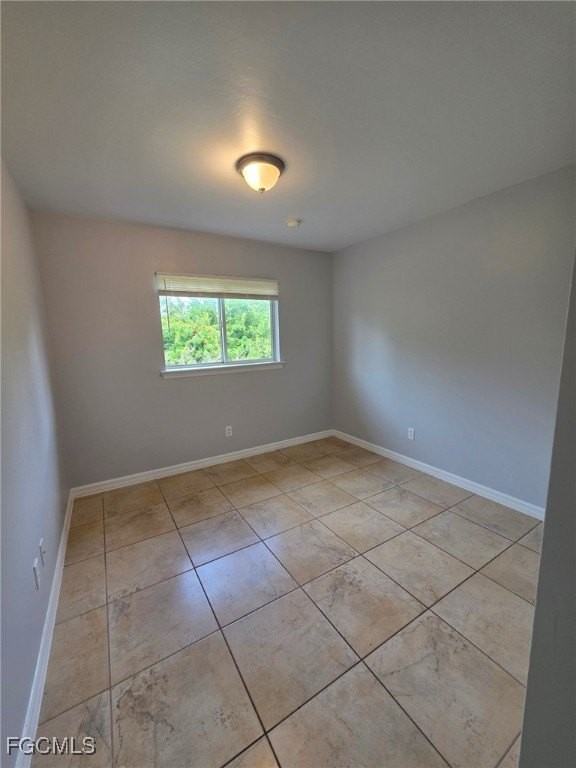 2502 Park Rd - Photo 6 of 17