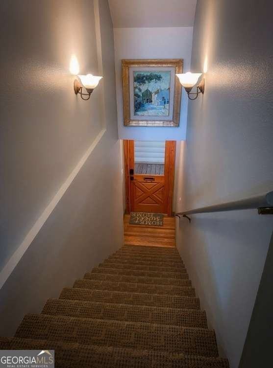 544 544 Ea Main Street - Photo 2 of 19