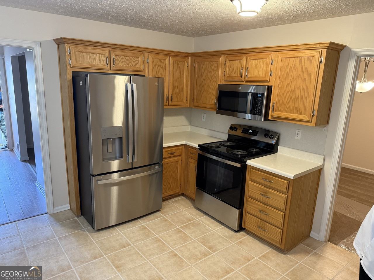 228 Solomon Drive - Photo 6 of 20