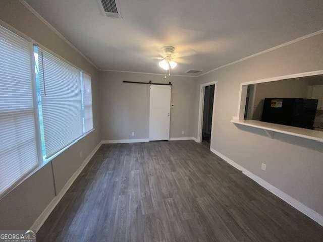 5128 Phillips Drive - Photo 3 of 10