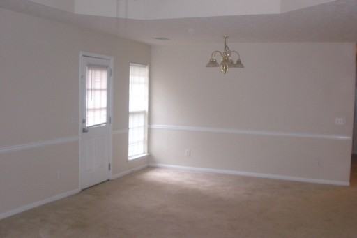 24 Mobley Ct - Photo 2 of 9