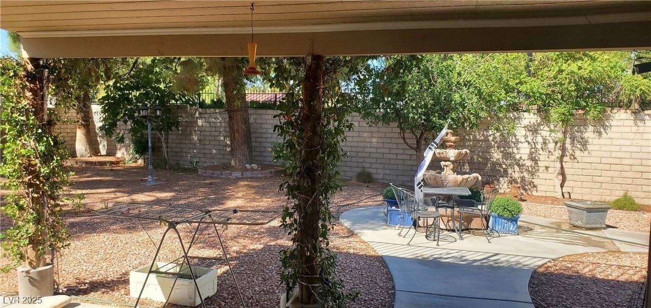 2728 Bayo Ct - Photo 3 of 14