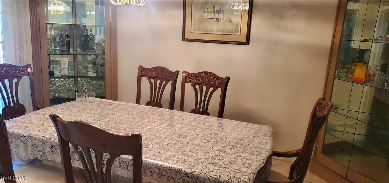 2728 Bayo Ct - Photo 4 of 14