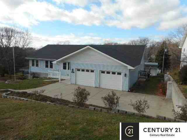 4801 Hiland Dr - Photo 3 of 34