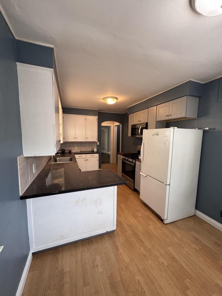 1205 Sibley St Nw - Photo 7 of 20