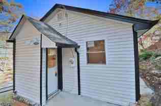 8 Apple Trail - Photo 1 of 1