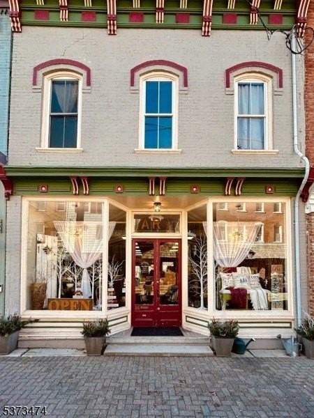 35 Main St - Photo 7 of 7