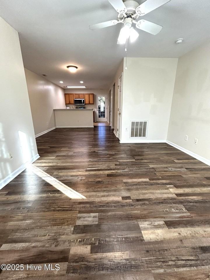 4513 Country Club Rd Unit C104 #C104 - Photo 2 of 10