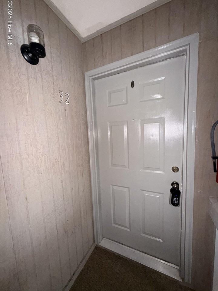 3800 Guardian Avenue #32