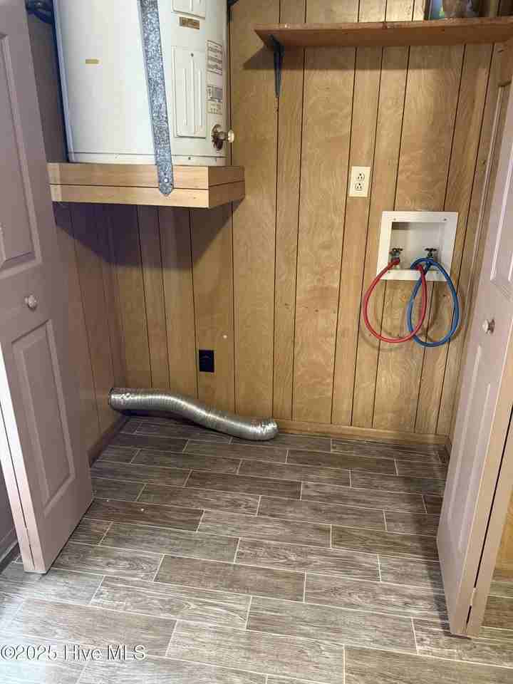 3800 Guardian Ave Unit 32 #32 - Photo 4 of 10