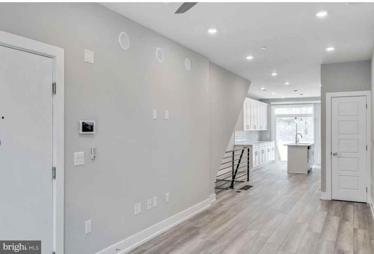 902 W Susquehanna Ave - Photo 5 of 17