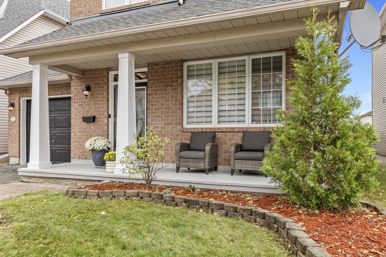 5 Rossan Street - Photo 2 of 38