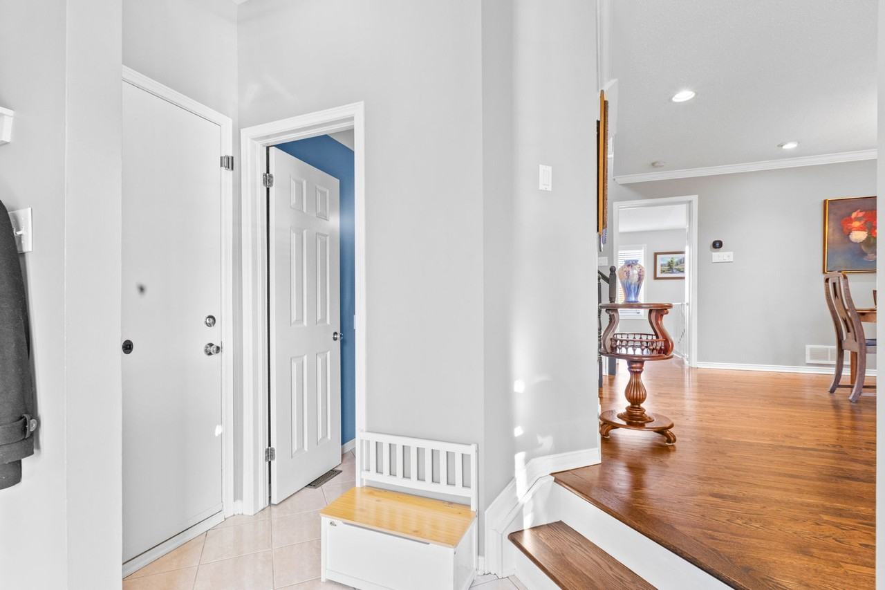 5 Rossan Street - Photo 4 of 38