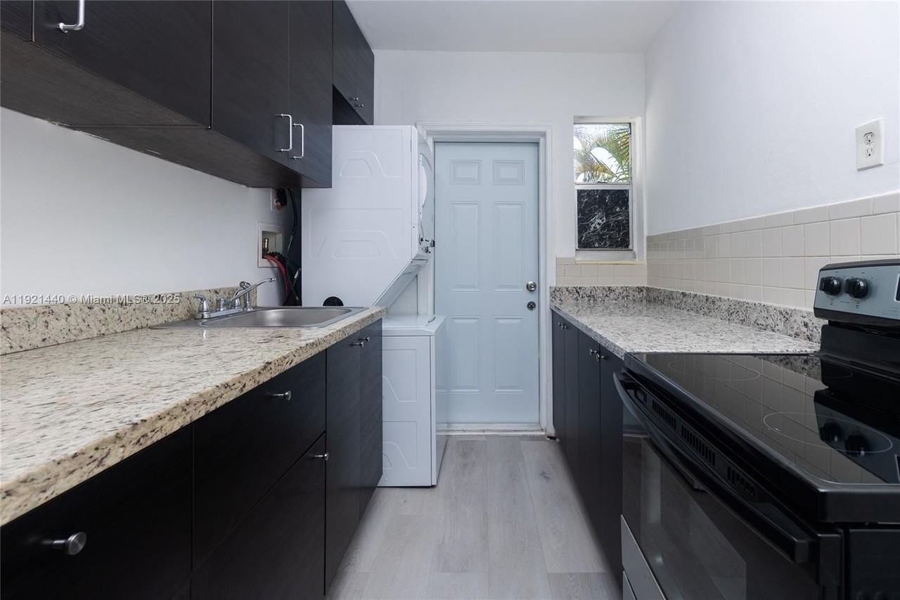 1840 Fillmore Street #409-3 - Photo 4 of 20