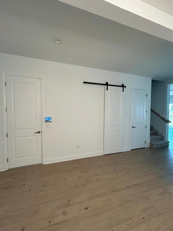 13241 Tollcross Way - Photo 5 of 50