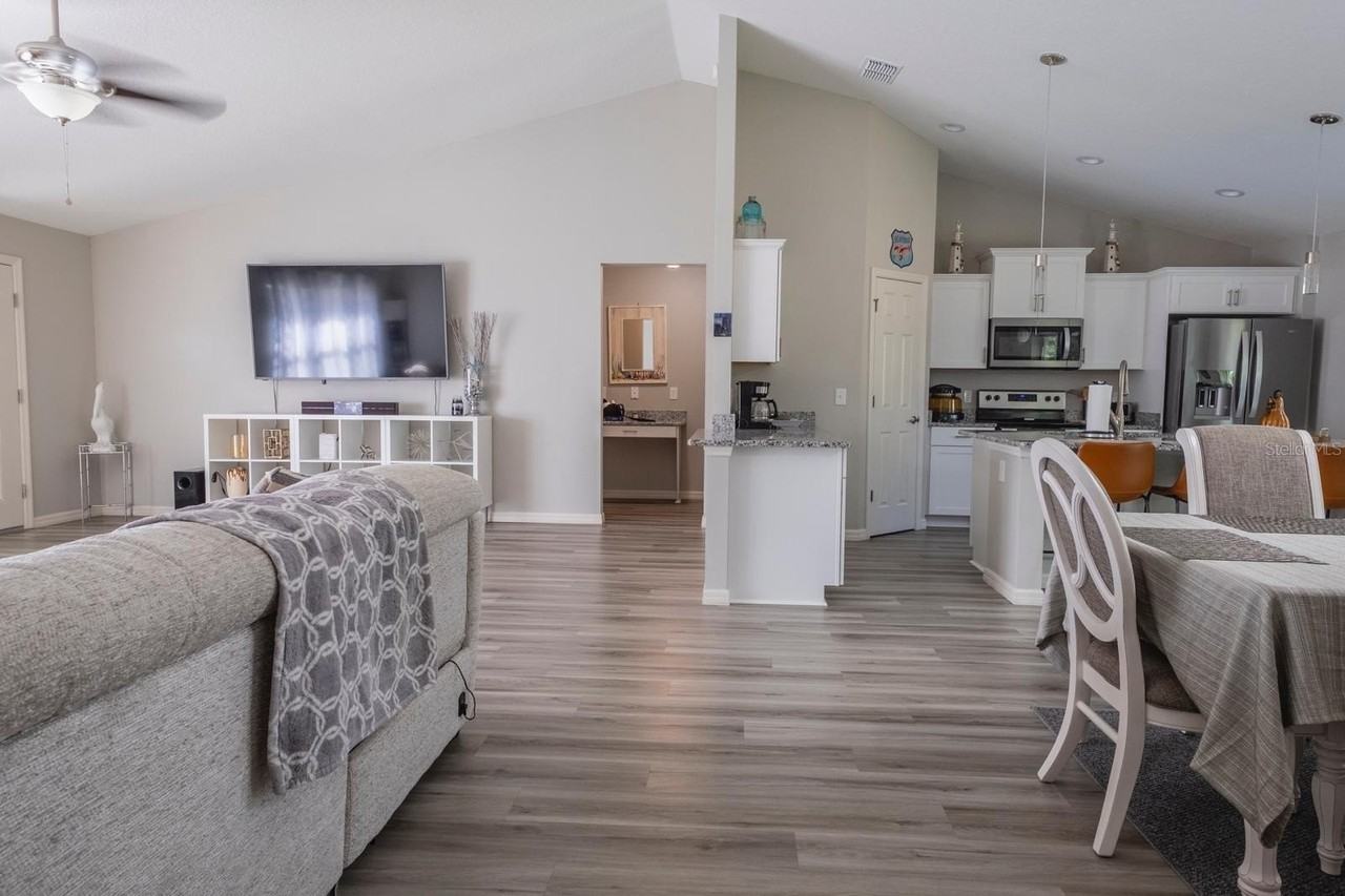 12569 Sw 73rd St - Photo 6 of 28