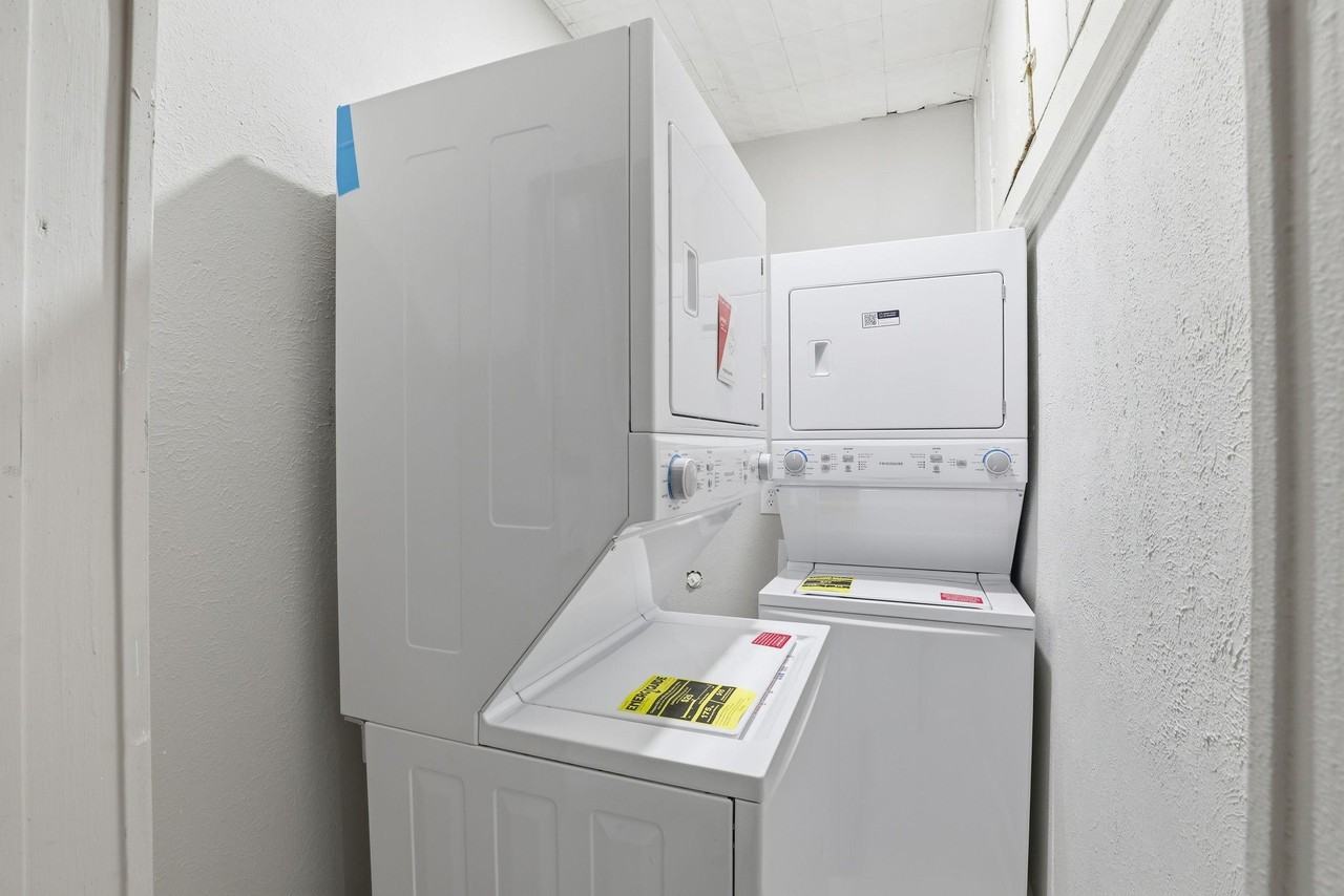 Dugald Pl - Photo 4 of 14