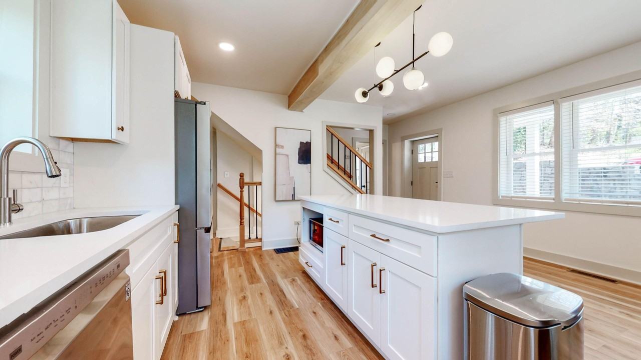 Childs Drive Northwest - Photo 3 of 8