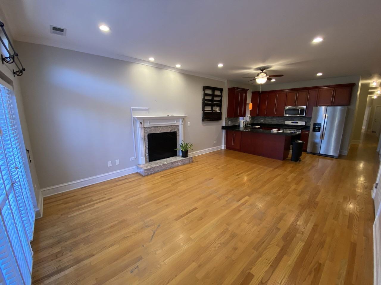 4226 N Ashland Ave #3A - Photo 2 of 8