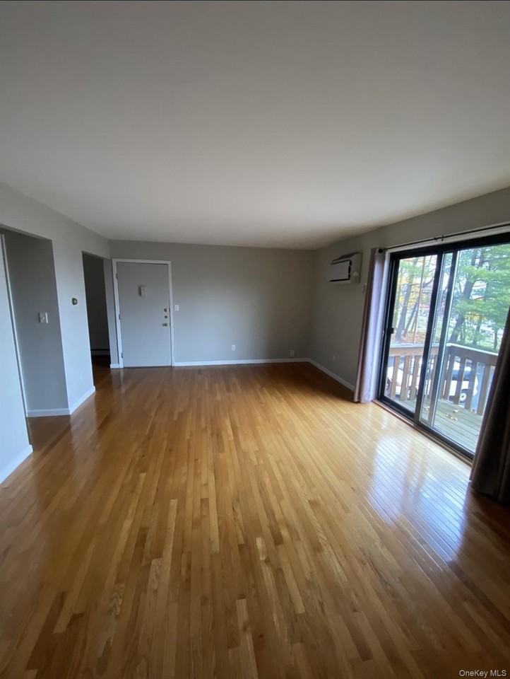 296 High Ave Apt 2m #2M - Photo 5 of 10