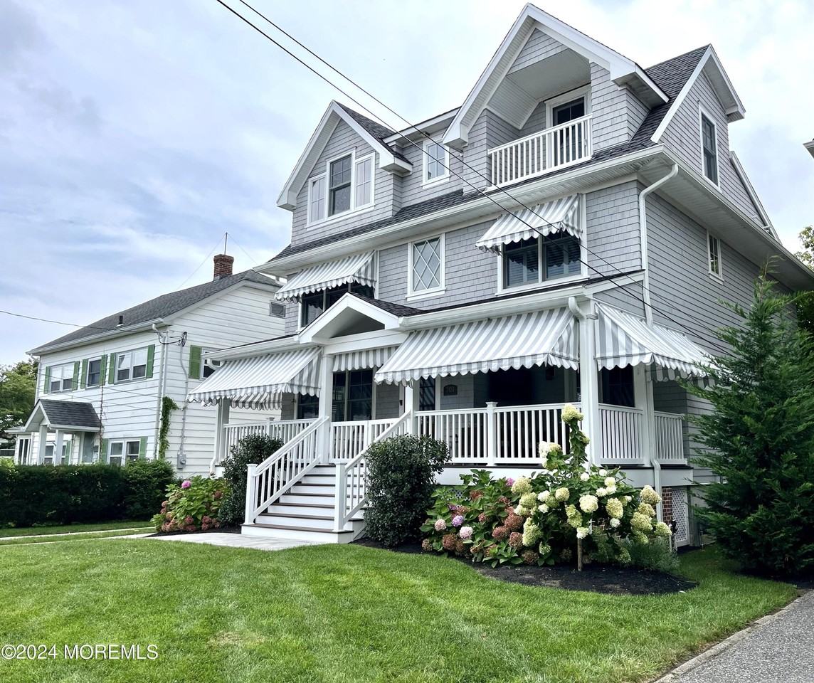 303 Pennsylvania Ave - Photo 3 of 43