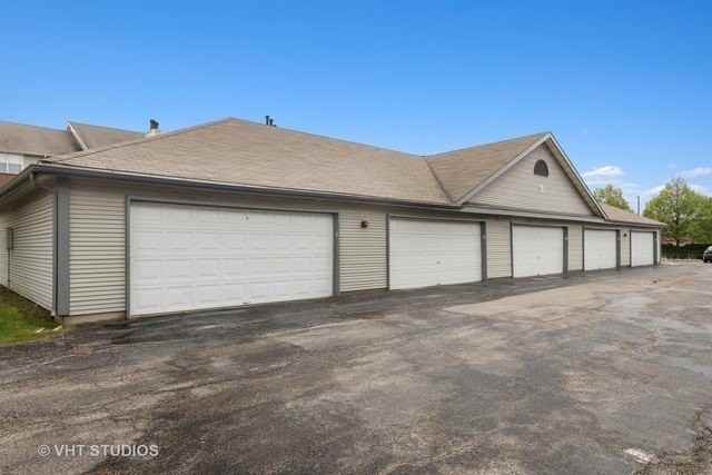 56 Sterling Circle #102 - Photo 2 of 14