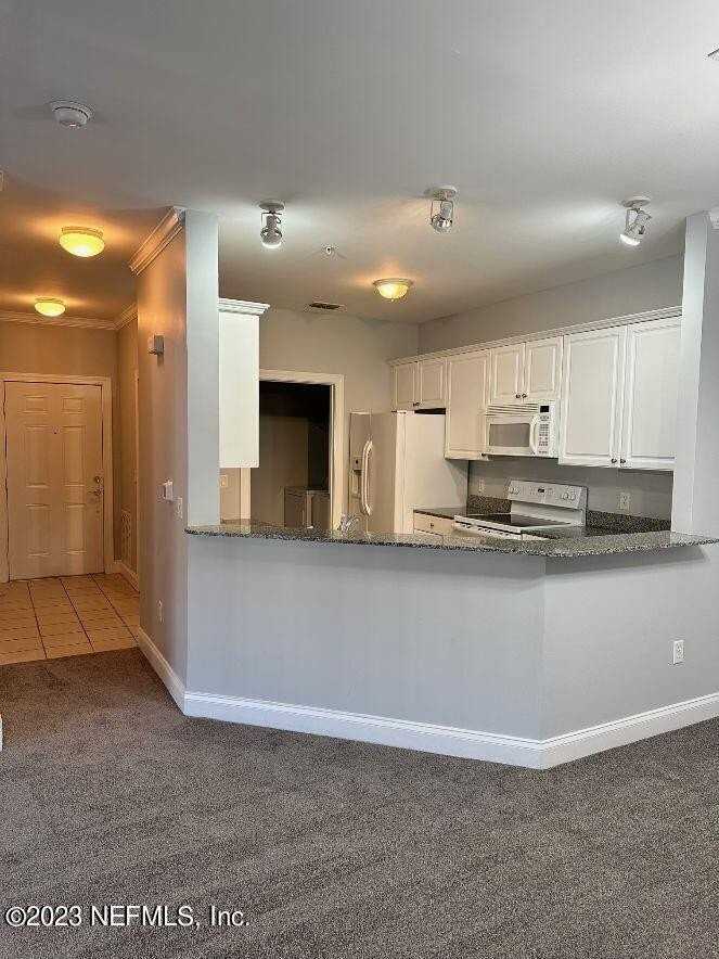 155 Legendary Drive #207 - Photo 5 of 17