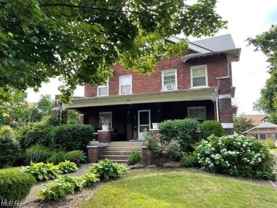 30 Casterton Avenue #N - Photo 1 of 1