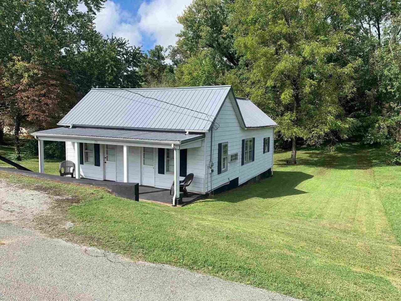 26 Kinsey Ave Unit 2 #2 - Photo 6 of 34